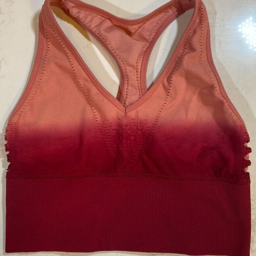 Victoria's Secret PINK SPORT Small Seamless Sports Racerback Bra